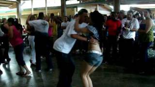 joselito e idanira bailando en guavate chords