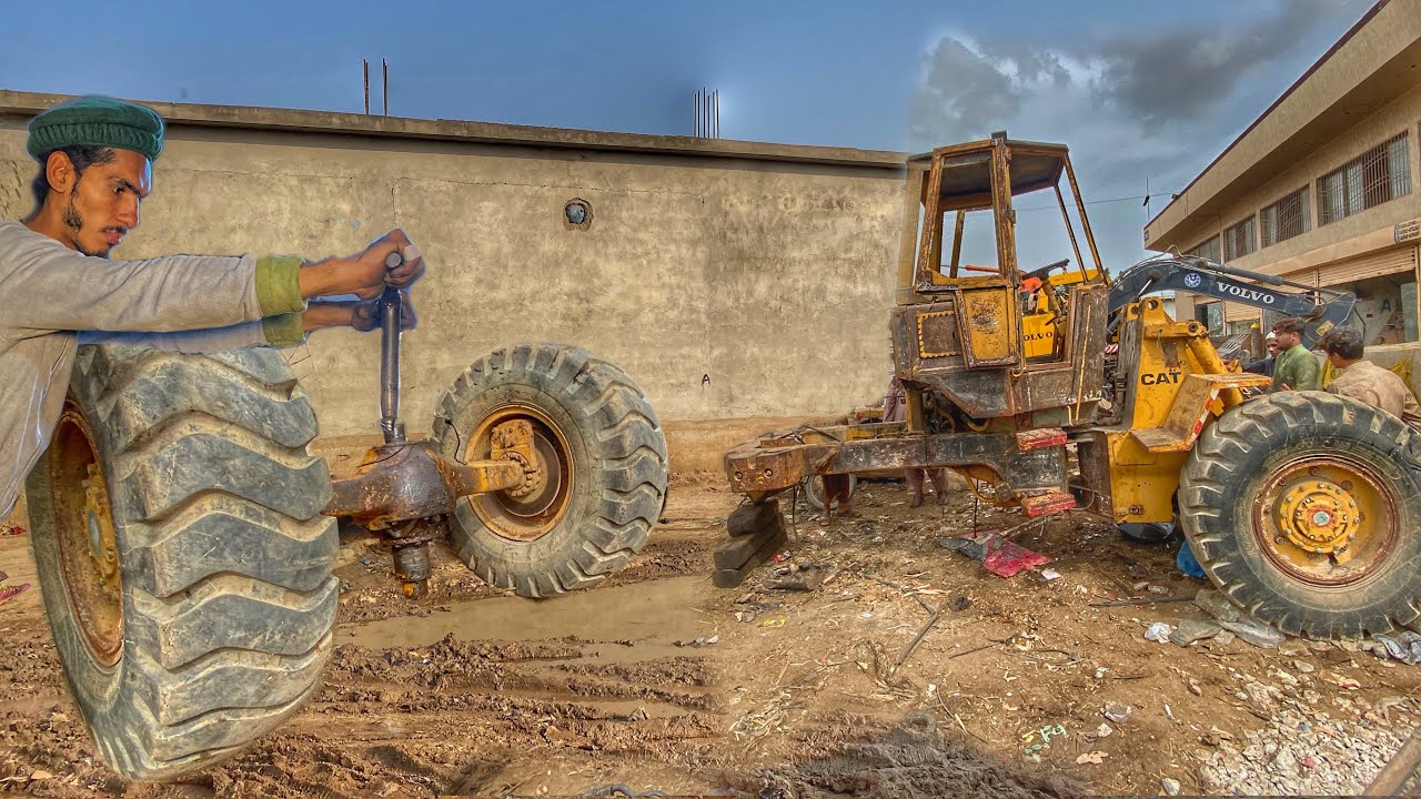 Amazing complete Rebuilding of old Rusty Caterpillar Pinion And