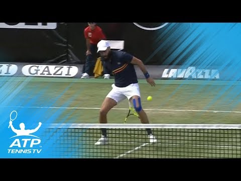 Benoit Paire invents amazing new shot in Stuttgart! | MercedesCup 2018