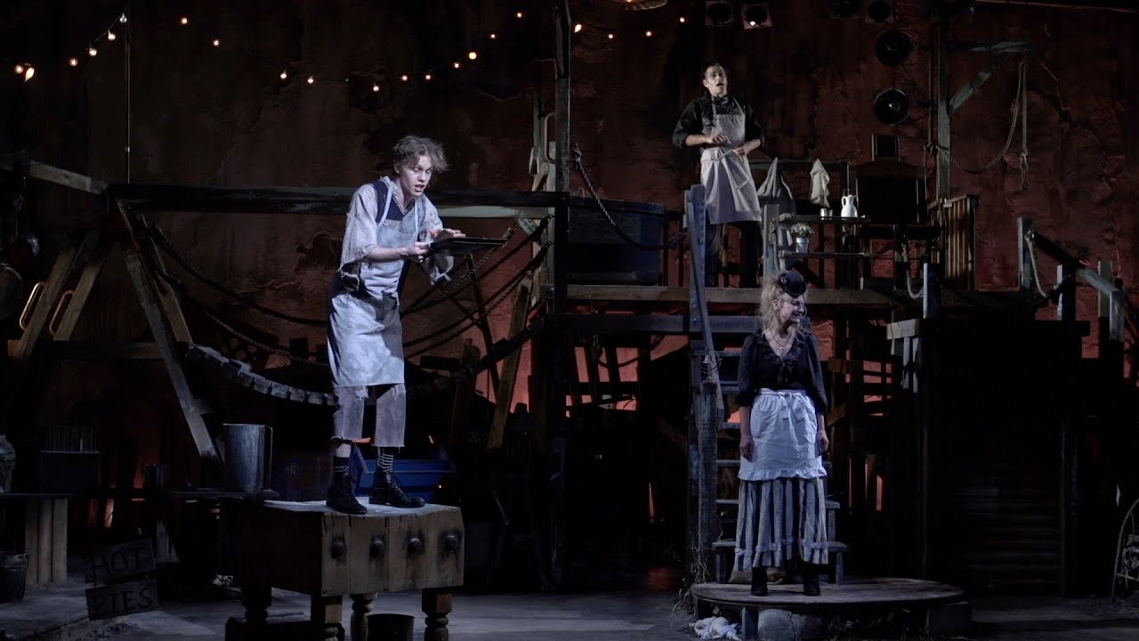 theater latte da chicago Tyler Michaels