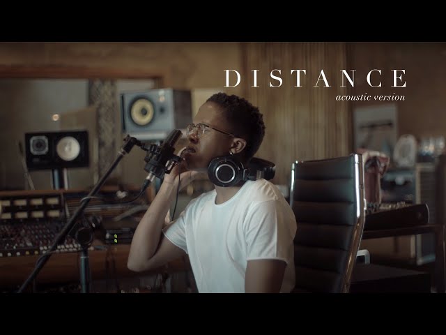 Manana - Distance (I'm Yours) | Acoustic Version [Official Music Video] class=