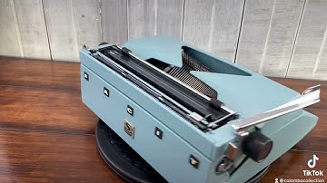 1968 Facit TP2 Swedish Manual Typewriter! This piece types in English and Spanish