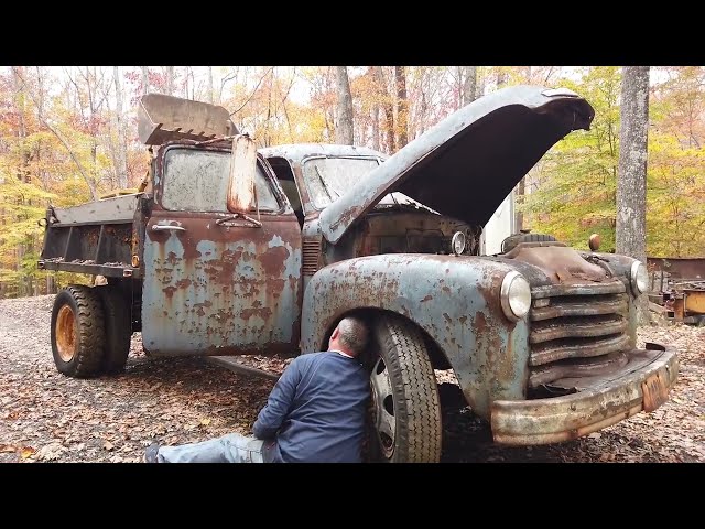 Bob the Builder episode 1 Angie finds a 1953 chevy truck she wants me to make into a shop truck