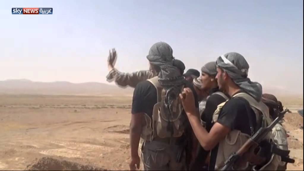 اشتباكات بين المعارضة وداعش بالقلمون