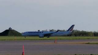 Air France runway 32