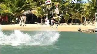 Stance : back loop grab