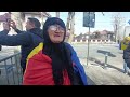 "Călin Georgescu președinte" - Circ și huiduieli "suveraniste" cu ocazia venirii lui Zelenski