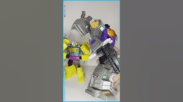 #Transformers Legacy Evolution G2 Universe Grimlock & Shattered Glass Grimlock #Shorts | IAmMooseFTW