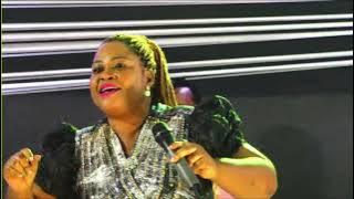 DEBORAH KITONSA MU MEGA WORSHIP NIGHT