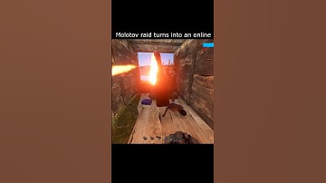 Molotov raid turns into an online #rustraid #rustpvp #rustshorts