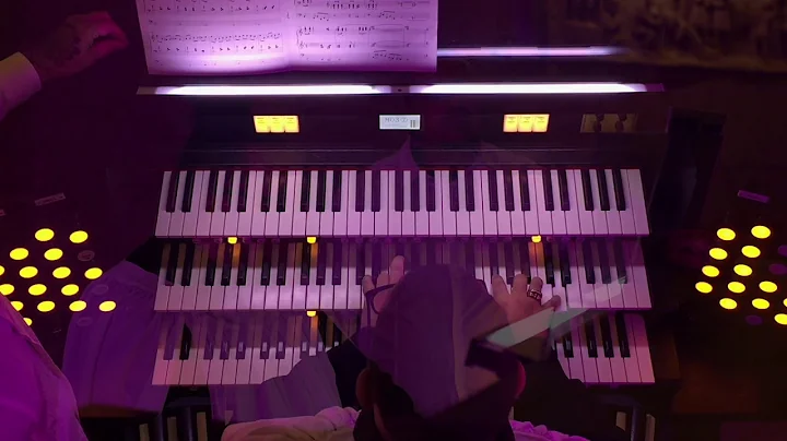 Jingle Bell Rhapsody - Grimoaldo Macchia, Frank Perko III, The Ancient Spanish Monastery