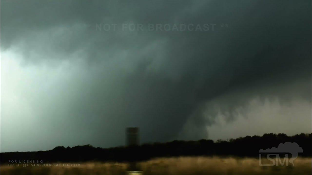 10242021 Purdin, MO Destructive Tornado Storm Chaser Gets too Close