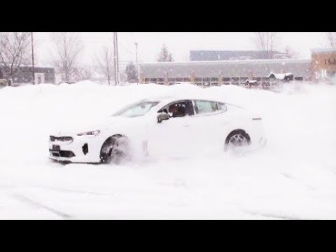 Kia Stinger in the Snow! - YouTube