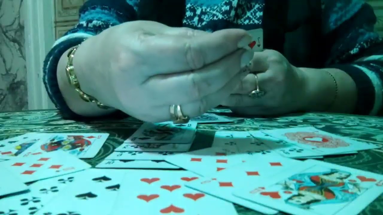 Что на данный момент происходит в жизни Крестового Короля.