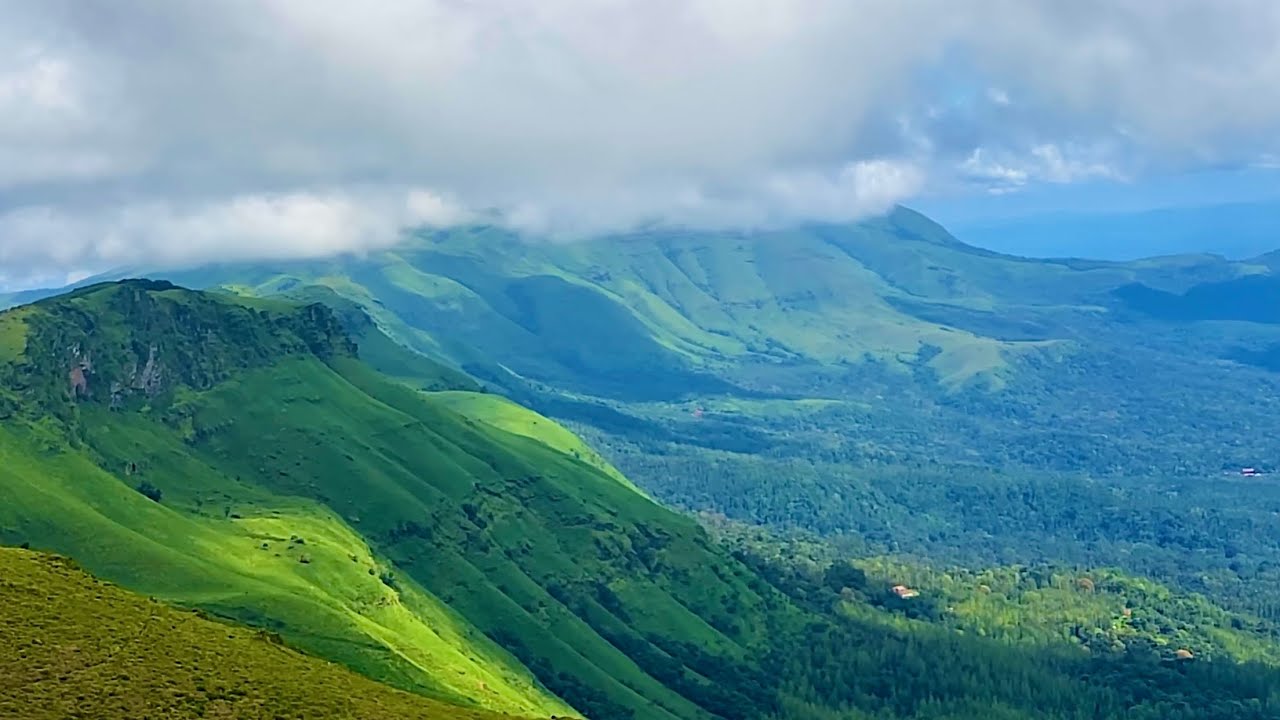 Chikmagalur Mullayanagiri Mountains - Highest Peak in Karnataka