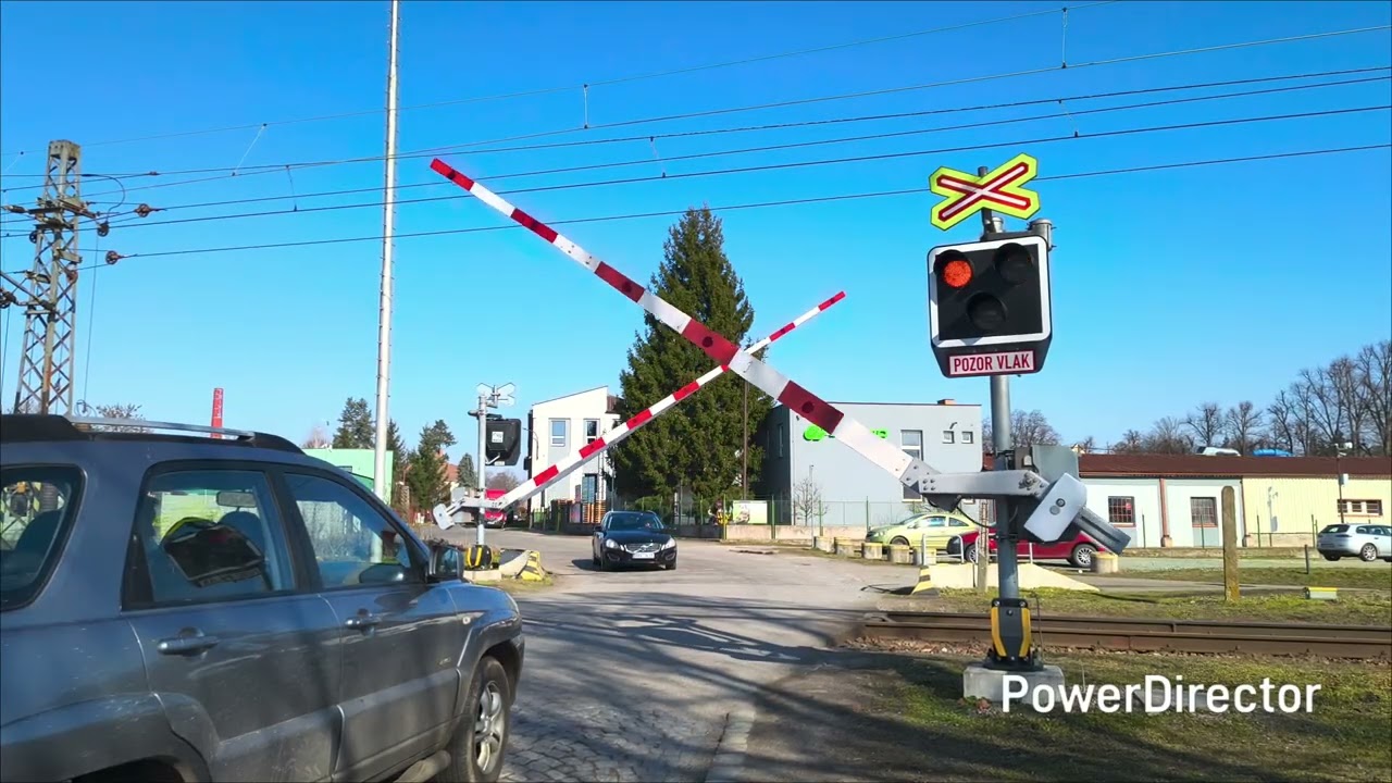 Třebechovický speciál - Železniční přejezdy Třebechovice pod Orebem