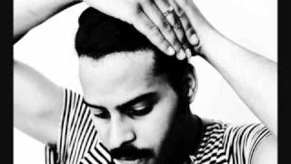 Twin Shadow &#39;At My Heels&#39;