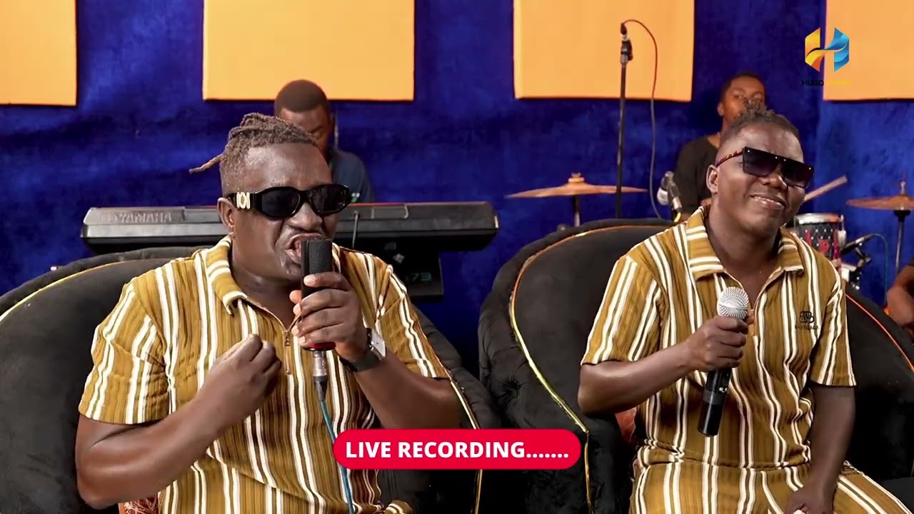 Les Jumeaux Take Over  – Explosive Live Performance HUGO MEDIA