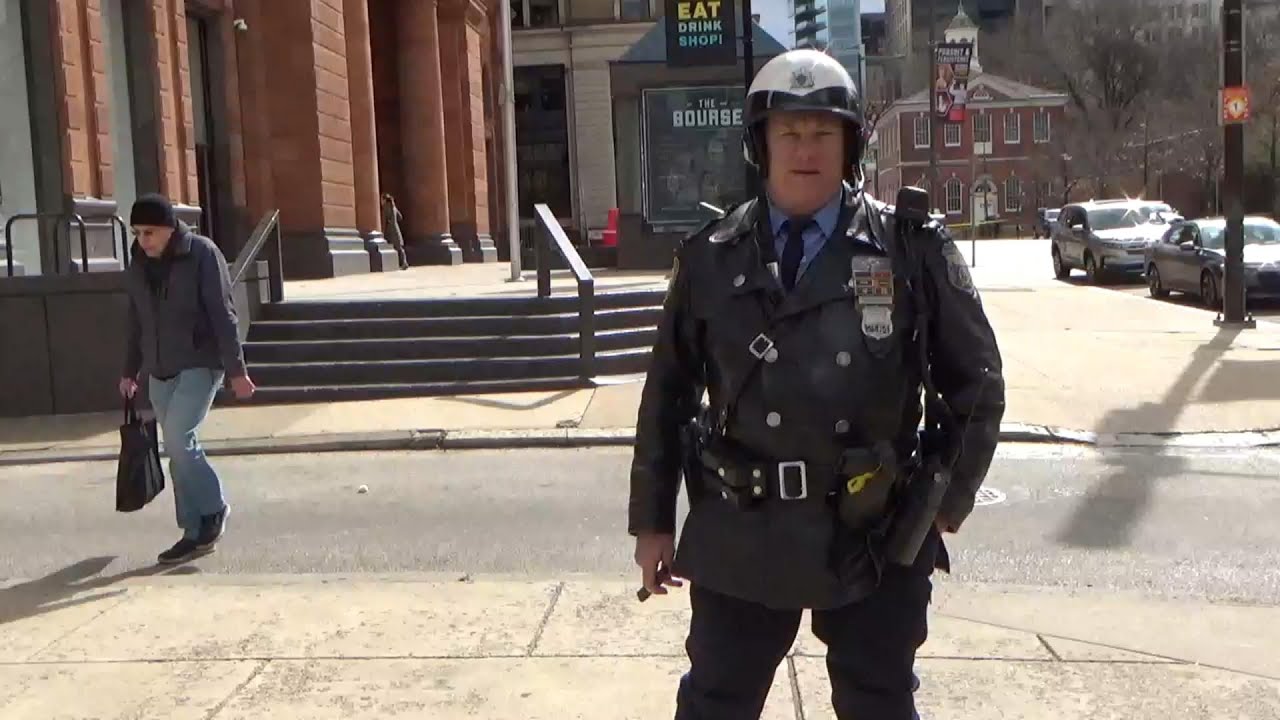 Philadelphia's Finest Police Officers - YouTube