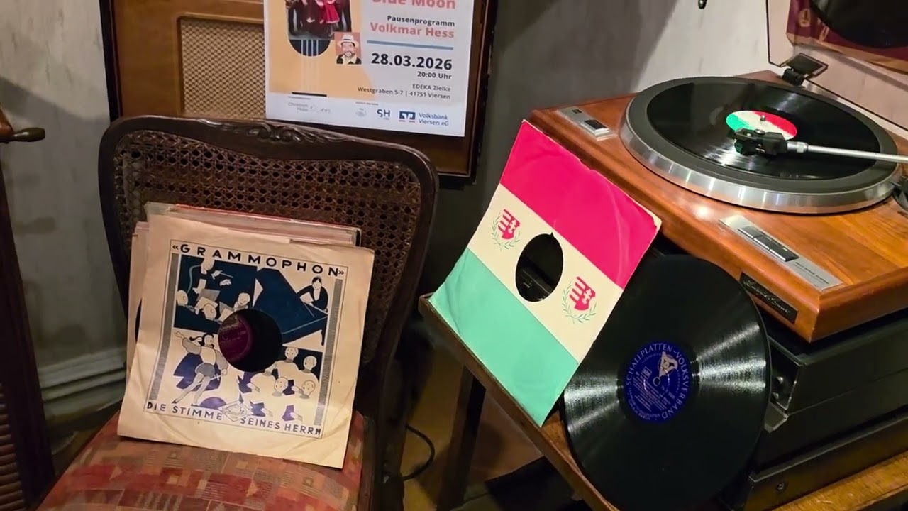 CSAK EGY SZEP LANY & SZEP A ROZSAM... RIE HELMIG (voc.), Orchester LAJOS VERES