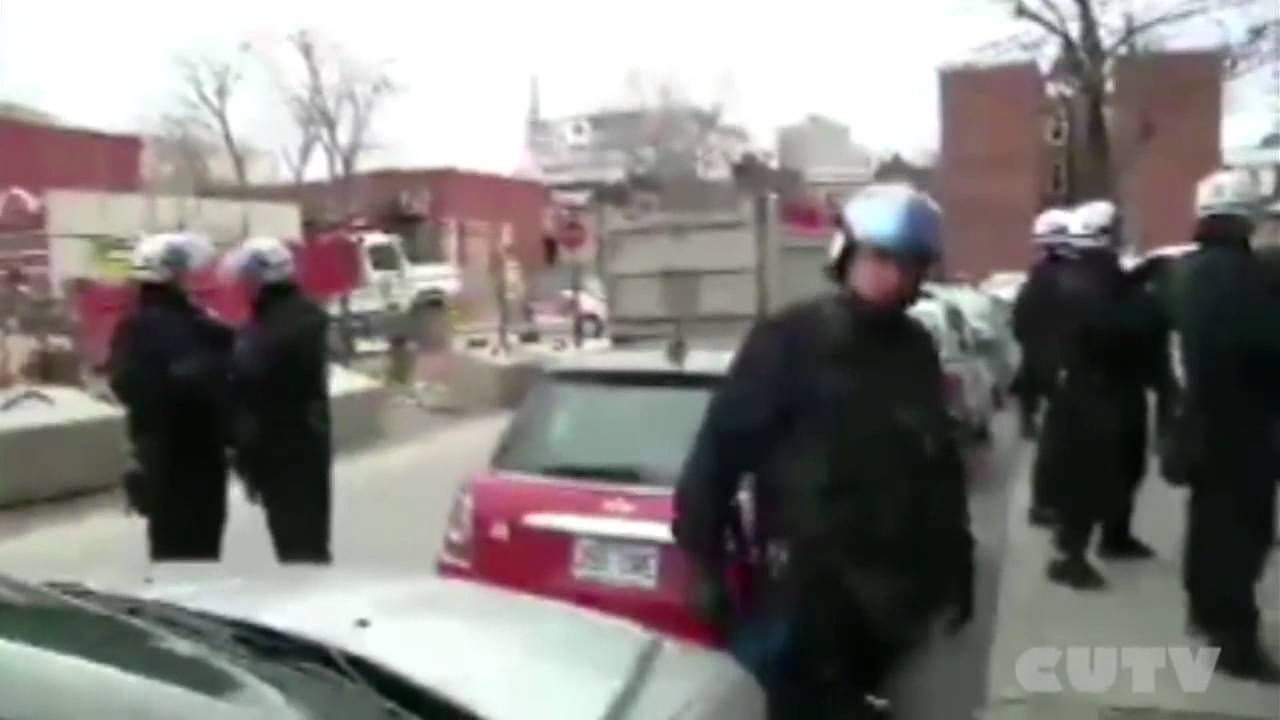@CUTVnews - Police assault a community-media cameraman and students