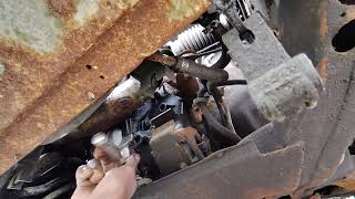 1989 Oldsmobile 98 Touring sedan starter replacement + a bonus rare brake line replacement(part 2)