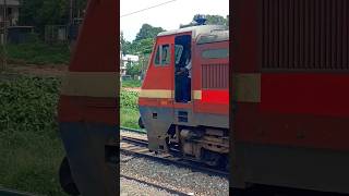 LOCO PILOT 🔥 MOTIVATIONAL 🔥 SHORTS 🔥WAP4 #shortsfeed#indianrailways