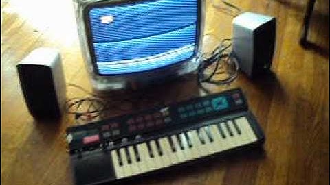 circuit bent keyboard & visuals installation