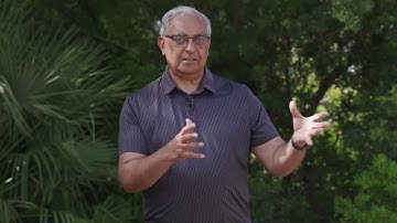 Vach Kompella discusses data center networking evolution