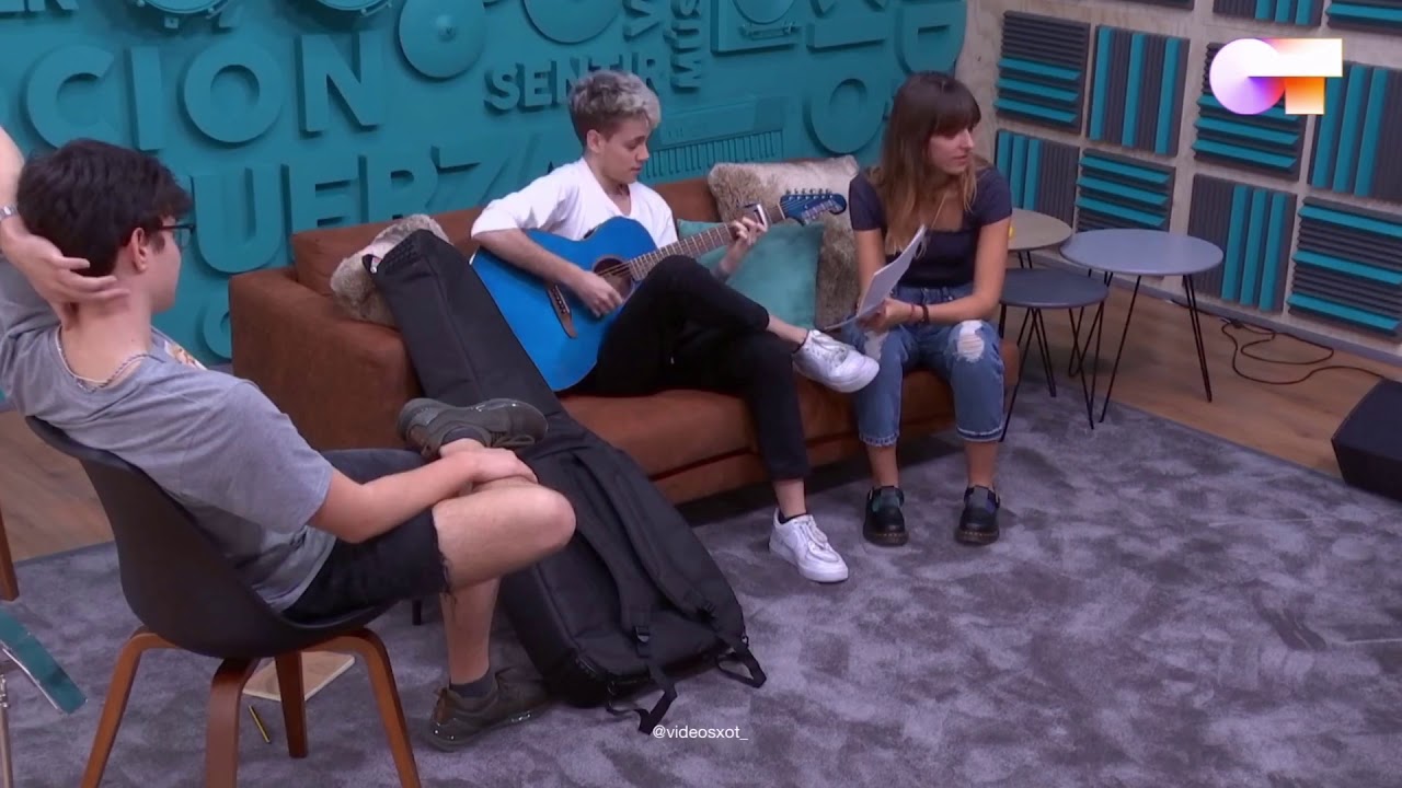 HUGO canta “SIRENA” | OT 2020