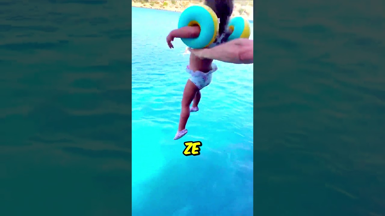 Hij had zijn dochter nooit in deze oceaan moeten gooien! 😱