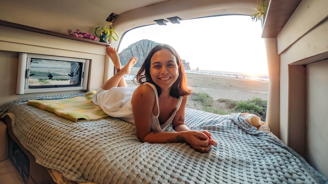 Ночной распорядок дня в фургоне: уютный ужин, рынок и автокинотеатр.