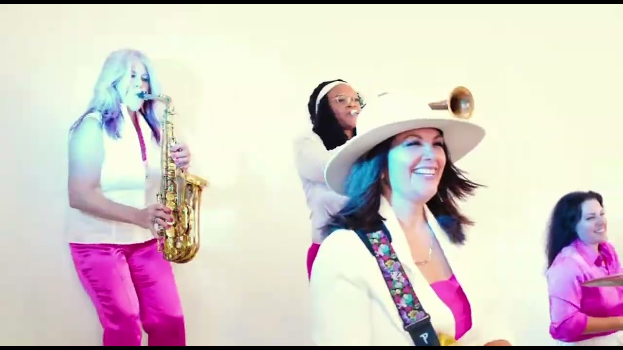 Pulp Vixen covers Celia Cruz. ¡Qué Rico!