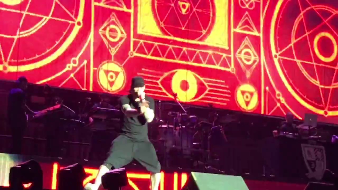 Eminem - The Real Slim Shady (Reading Festival 2017) ePro exclusive