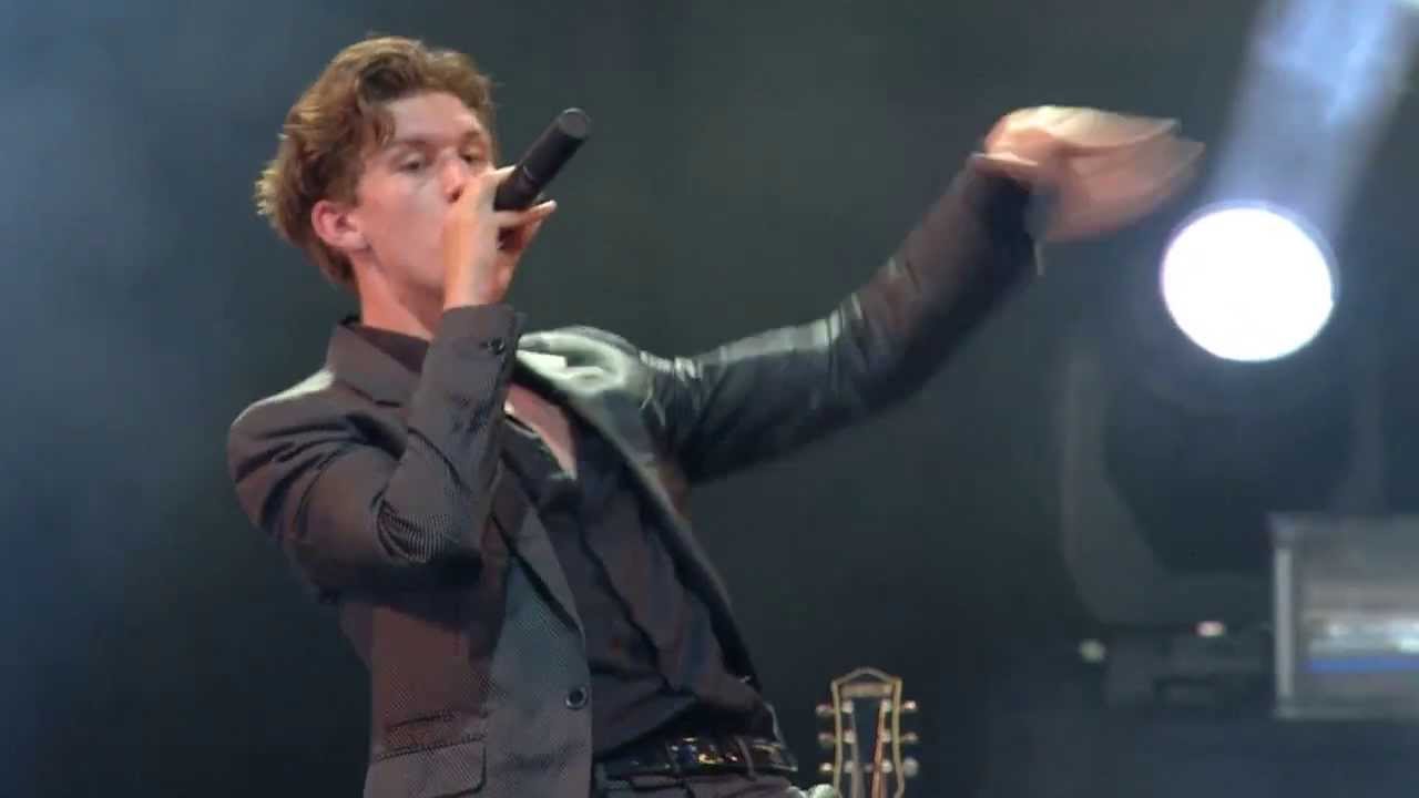 Willy Moon Yeah Yeah At Isle Of Wight Festival 13 Youtube