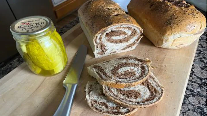 BREAD BAKERS....you MUST make this easy BREAD MAKER BREAD!!