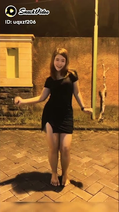 Di Goyang sampai crot sayang ❤️💦💦💦