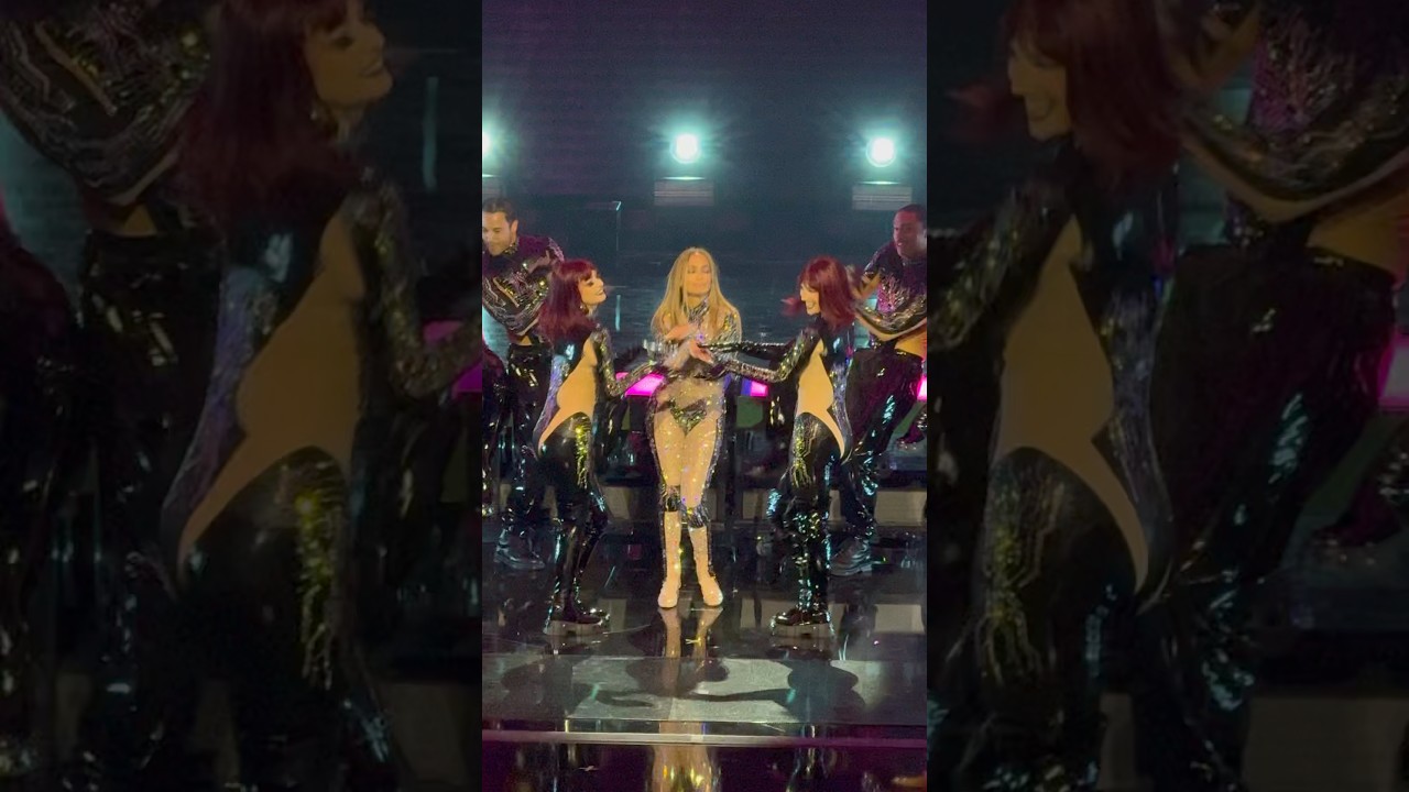 Rosé’s “APT” Performed by J.Lo at AMAs 2025?! ICONIC 🔥💗 