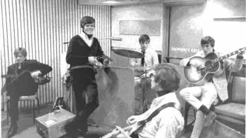 Herman's Hermits -  Walk Away Renee (1968 unreleas...