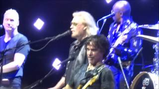 Clips from Hall &amp; Oates at Xfinity Center