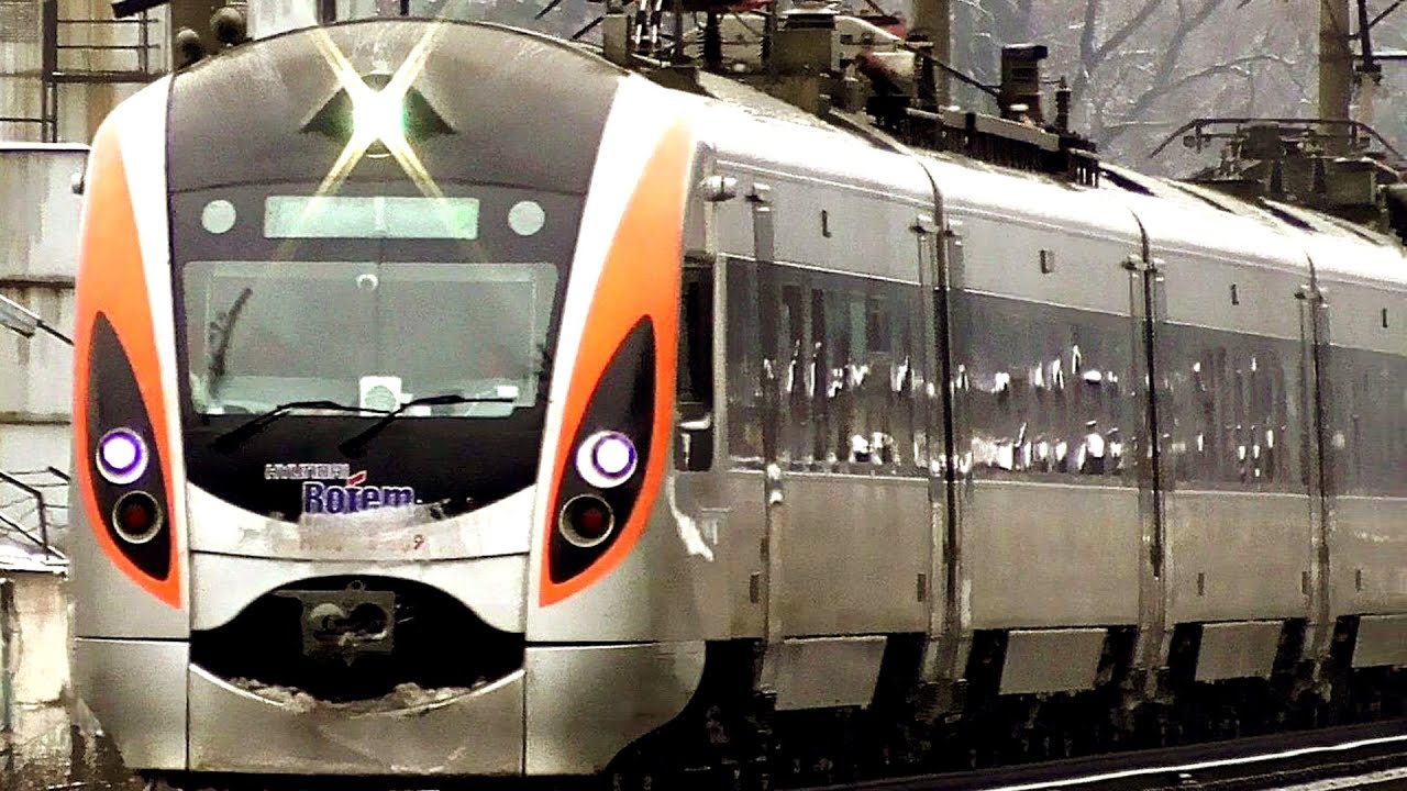 Hyundai rotem поезд