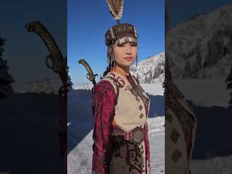 Казахская девушка с саблей — Коллекция: Семсер Ару — Этно-проект Орда