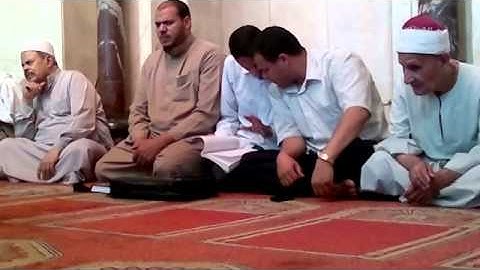 الشيخ حسن العدوي يقرأ من البقرة248-250 برواية ورش على شيخ عموم المقارئ عبدالحكيم عبداللطيف_26-6-2014