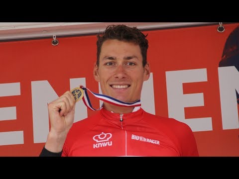 Ramon Sinkeldam Nederlands kampioen: “Lastige aankomst en wedstrijd waren genoeg” - WIELERFLITS