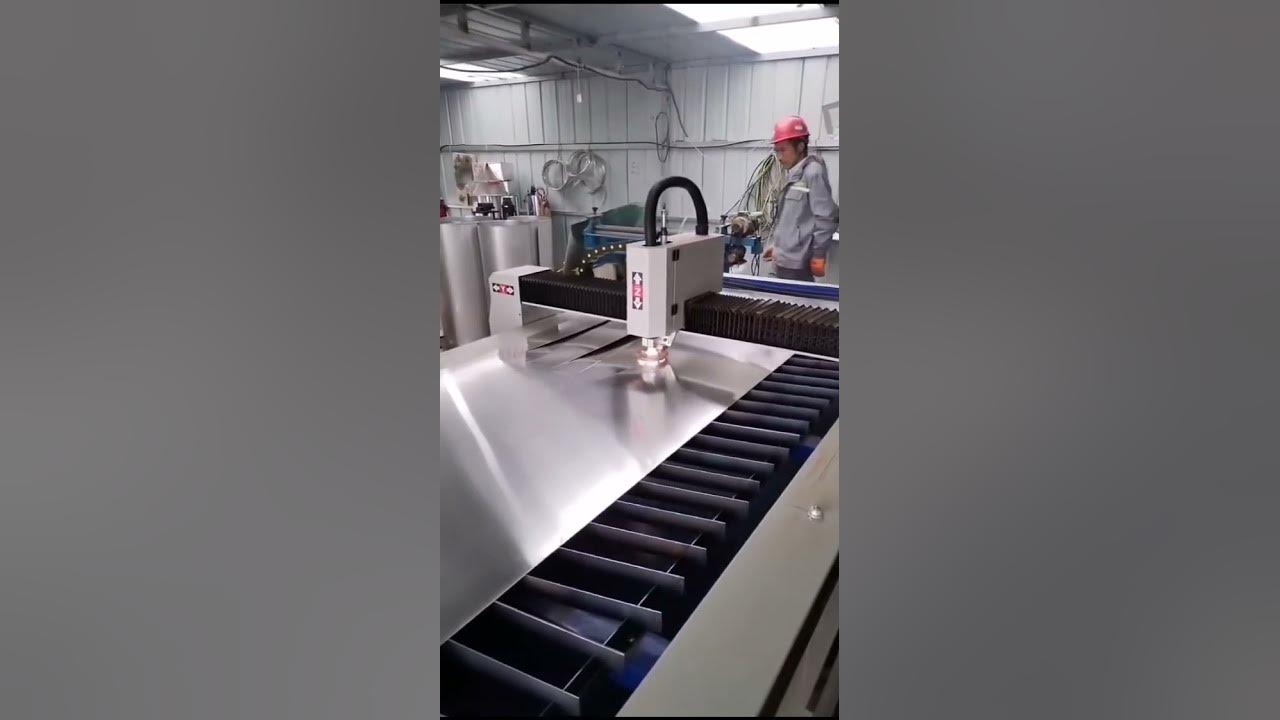 Table Type Plasma Cutting Machine Used for Making Ventilation Unit