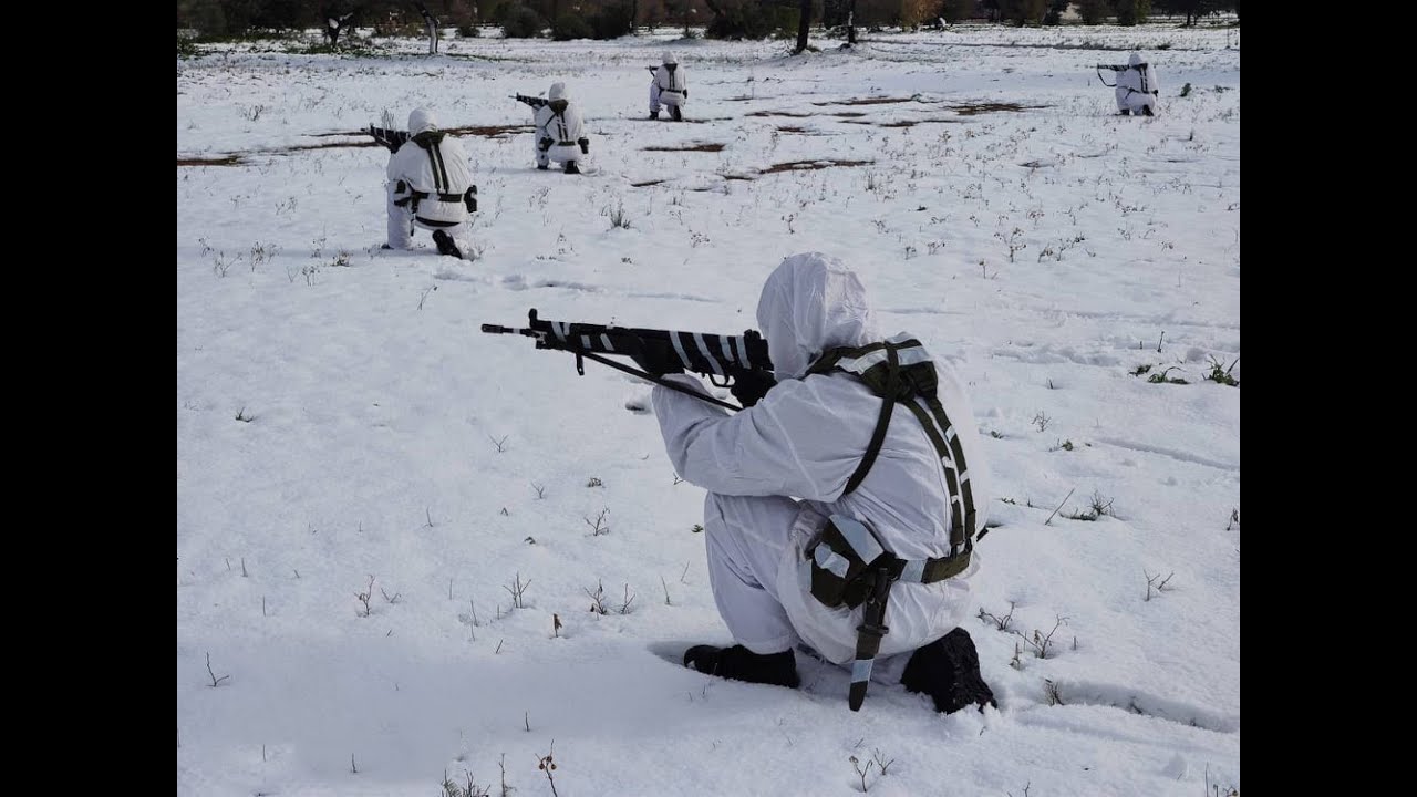 Χειμερινή  Εκπαίδευση Στρατιωτικής Σχολής Ευελπίδων (ΣΣΕ) και Σχολής Μονίμων Υπαξιωματικών (ΣΜΥ)