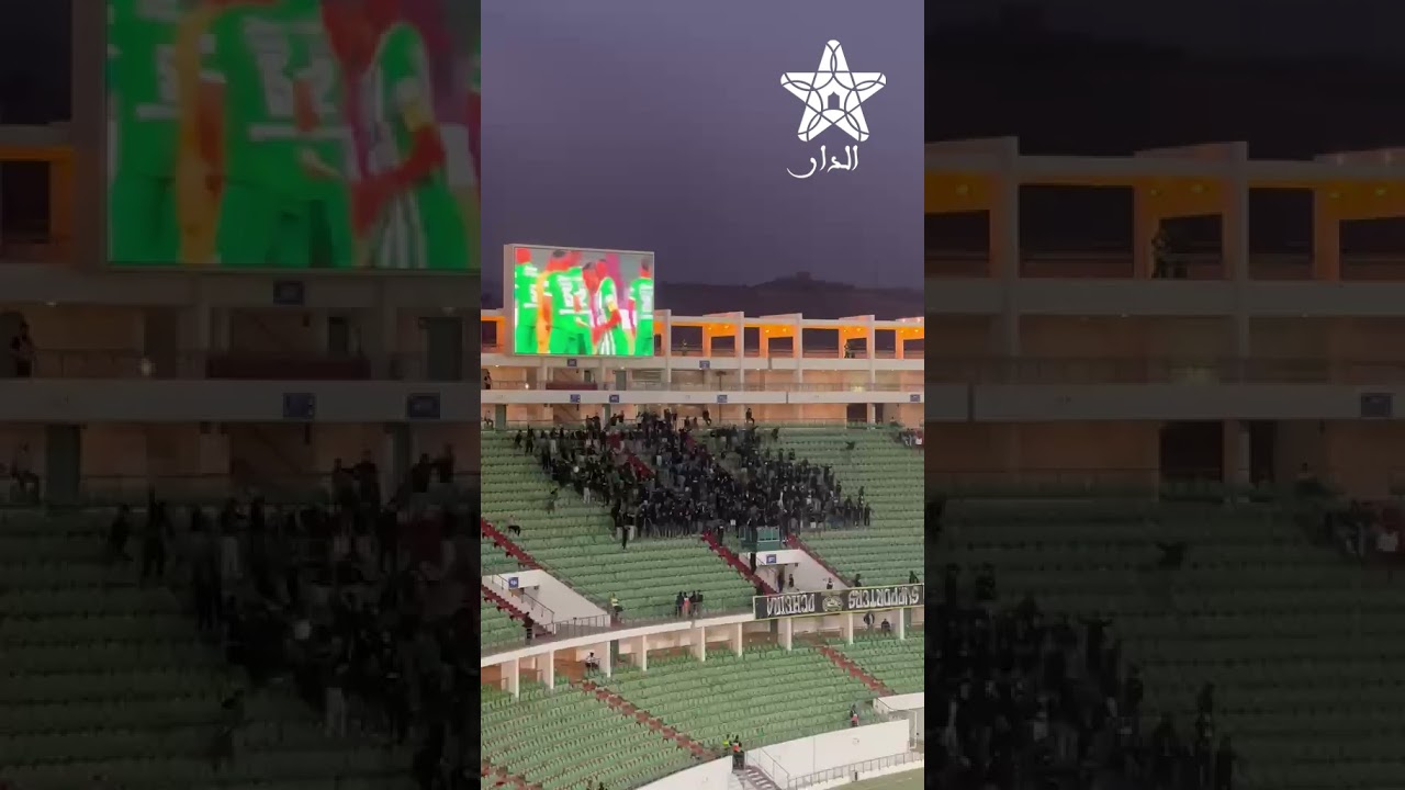 جمهور أولمبيك الدشيرة يرسم لوحات تشجيعية مميزة ويشعل الأجواء بالأهازيج
