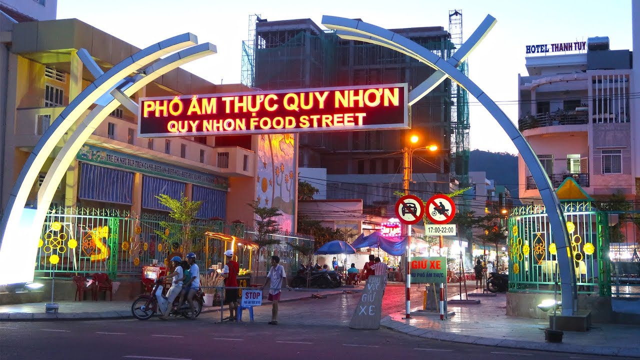 king hotel quy nhon New Quy Nhon City Binh Dinh - Quy Nhơn Bình Định về đêm - Công viên mới tại Quy Nhơn