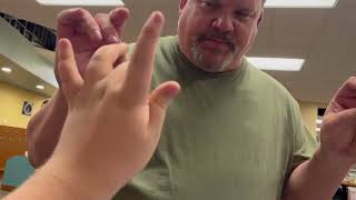 The Best Buddies Hand Show: A Trip to Chanhassen Library - Ending Scene