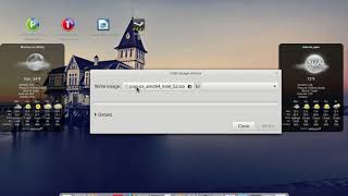 Using the Linux Mint USB Image Writer to create a Live USB stick